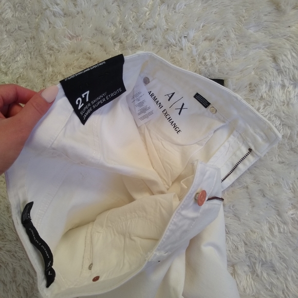 ARMANI EXCHANGE WOMEN WHITE RIPPED SKINNY JEANS - Picture 5 of 5